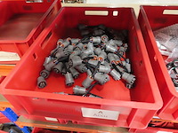 Partij electrotechnische onderdelen - afbeelding 7 van  9