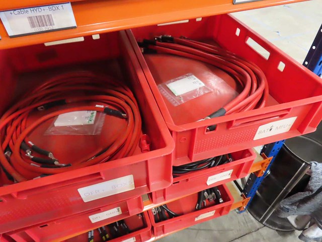 Partij electrotechnische onderdelen - afbeelding 9 van  9