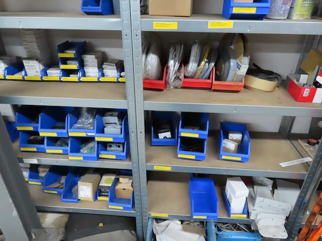 Partij elektra en installatiemateriaal - afbeelding 20 van  36