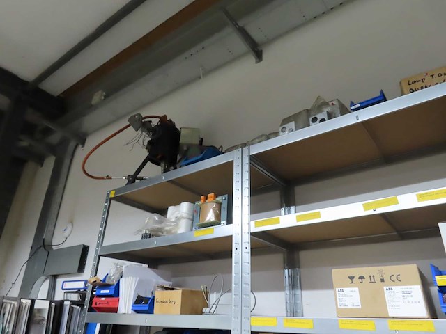 Partij elektra en installatiemateriaal - afbeelding 30 van  36