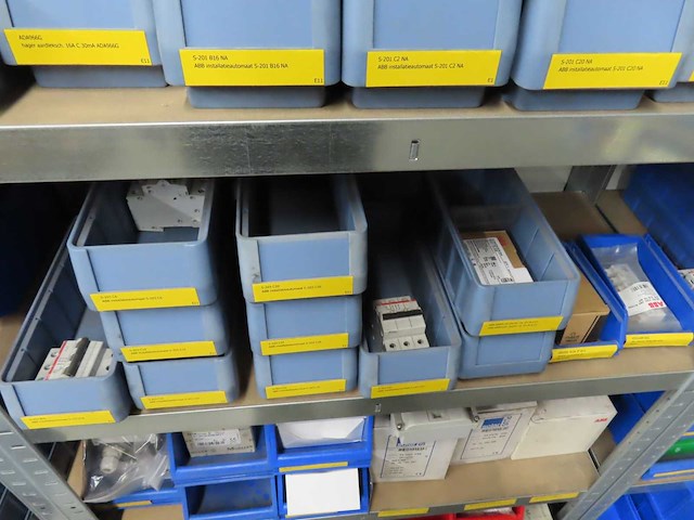 Partij elektra en installatiemateriaal - afbeelding 3 van  36