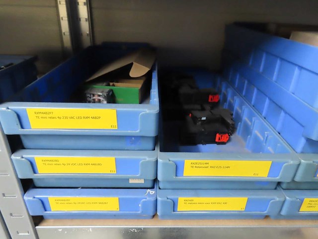 Partij elektra en installatiemateriaal - afbeelding 17 van  36