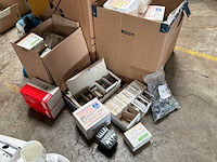 Partij elektra installatie materialen - afbeelding 1 van  5