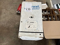 Partij elektra installatie materialen - afbeelding 2 van  7