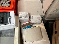 Partij elektra installatie materialen - afbeelding 6 van  7