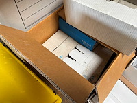 Partij elektra installatiematerialen - afbeelding 4 van  4