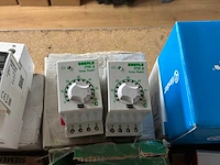 Partij elektra materiaal - afbeelding 3 van  6