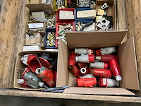 Partij elektra materiaal - afbeelding 2 van  7