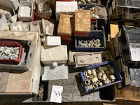 Partij elektra toebehoren - afbeelding 4 van  5