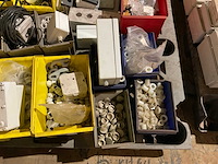 Partij elektra toebehoren - afbeelding 4 van  5