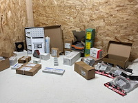 Partij elektra toebehoren - afbeelding 18 van  18