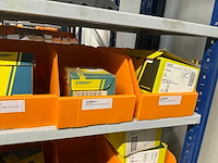 Partij elektra toebehoren - afbeelding 15 van  16