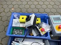 Partij elektra toebehoren - afbeelding 6 van  8