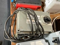 Partij elektra toebehoren - afbeelding 3 van  5