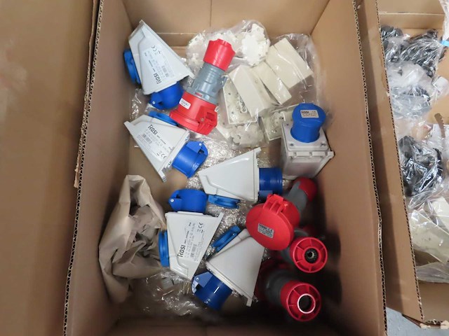 Partij elektramateriaal - afbeelding 6 van  11