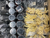 Partij elektratoebehoren (200x) - afbeelding 3 van  18