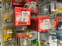 Partij elektratoebehoren - afbeelding 13 van  89