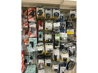 Partij elektratoebehoren - afbeelding 23 van  89