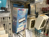 Partij elektratoebehoren - afbeelding 39 van  89