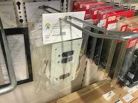 Partij elektratoebehoren - afbeelding 44 van  89