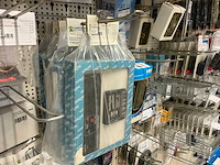 Partij elektratoebehoren - afbeelding 47 van  89