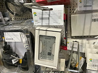 Partij elektratoebehoren - afbeelding 55 van  89