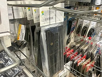 Partij elektratoebehoren - afbeelding 58 van  89