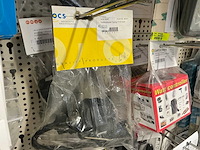 Partij elektratoebehoren - afbeelding 62 van  89