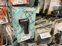 Partij elektratoebehoren - afbeelding 73 van  89