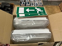 Partij elektratoebehoren - afbeelding 4 van  4