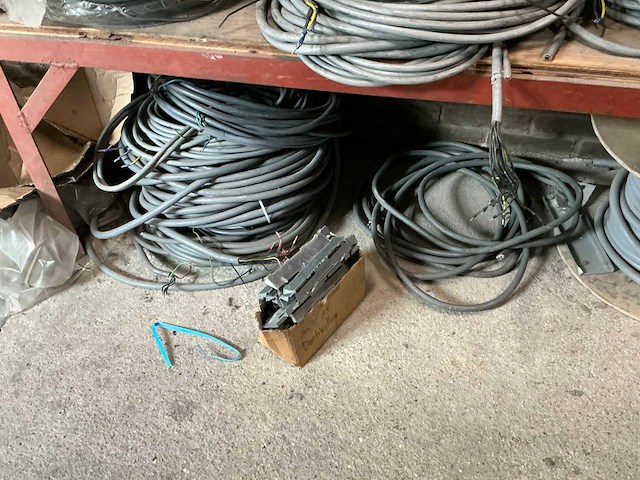 Partij elektriciteitskabel - afbeelding 4 van  10