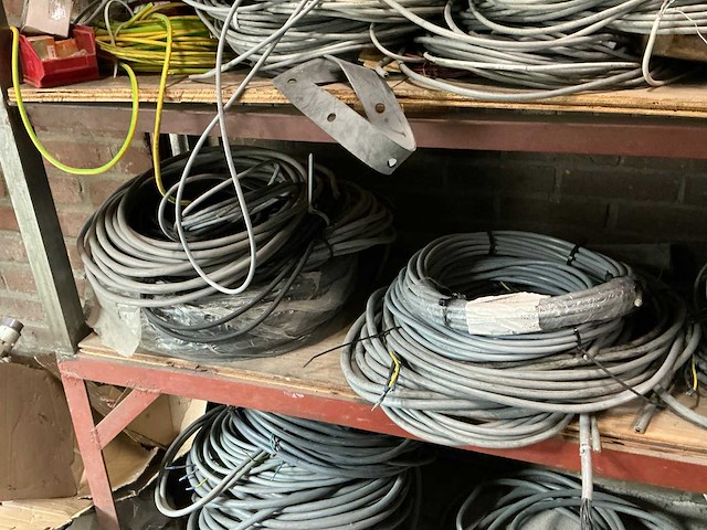 Partij elektriciteitskabel - afbeelding 7 van  10