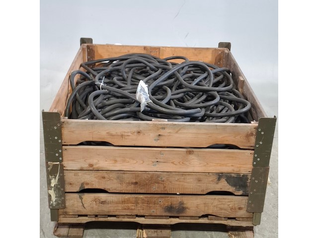 Partij elektriciteitskabels, powerlock - afbeelding 1 van  8