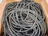 Partij elektriciteitskabels - afbeelding 2 van  7