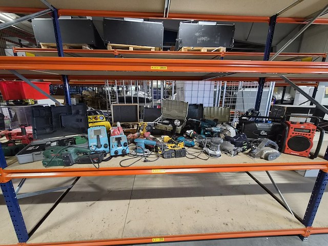 Partij elektrisch en accu gereedschap, o.a. festool, makita, elu, hitachi - afbeelding 1 van  11
