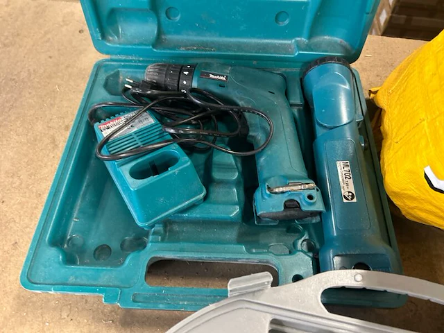 Partij (elektrisch) gereedschap en toebehoren w.o. makita, kress, xceed en elektra beckum - afbeelding 5 van  7