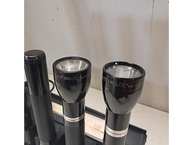 Partij elektrische, accu gereedschap en maglite lampen gereedschap, makita, maglite - afbeelding 56 van  87