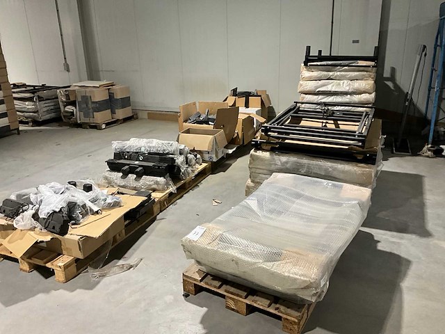 Partij elektrische bed/ bank frames - afbeelding 1 van  5