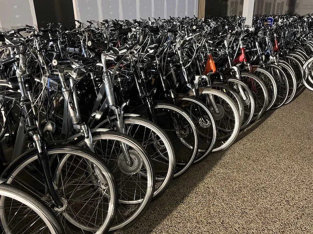 Partij elektrische fietsen - circa: 160 stuks - afbeelding 6 van  24