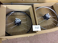 Partij (elektrische) fietswielen - afbeelding 4 van  10