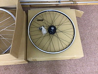 Partij (elektrische) fietswielen - afbeelding 5 van  10