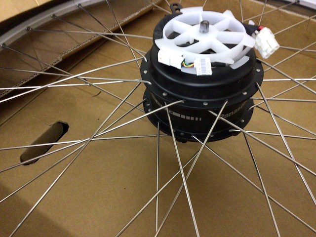 Partij (elektrische) fietswielen - afbeelding 7 van  10