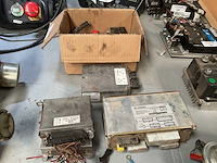Partij elektrische onderdelen - afbeelding 1 van  6