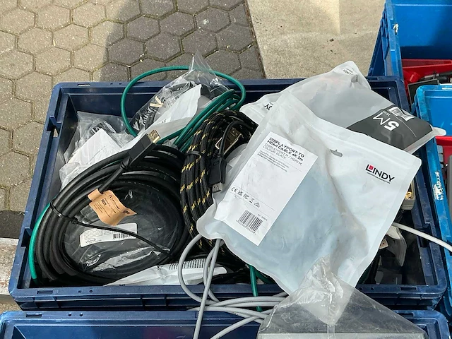 Partij elektrische onderdelen - afbeelding 9 van  11