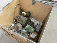 Partij elektro motoren - afbeelding 2 van  7