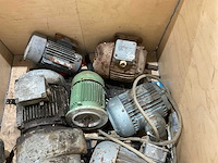 Partij elektro motoren - afbeelding 7 van  7