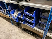 Partij elektromaterialen - afbeelding 15 van  75