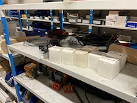 Partij elektromaterialen - afbeelding 28 van  75