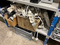 Partij elektromaterialen - afbeelding 40 van  75