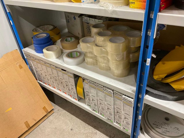 Partij elektromaterialen - afbeelding 61 van  75